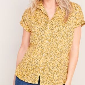 Old Navy Daisy Floral Print Cap Sleeve Shirt